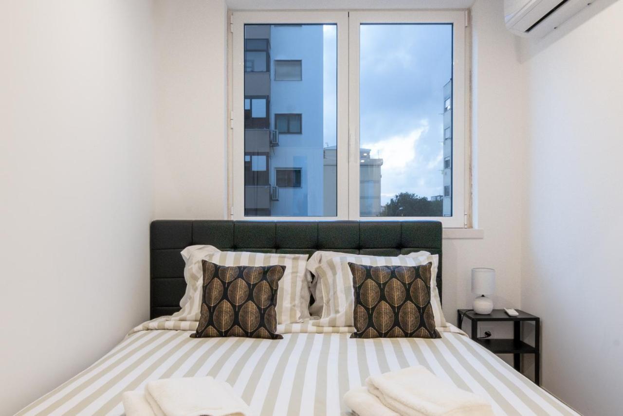 Stylish Apartment W/ River View By Lovelystay Oeiras Buitenkant foto