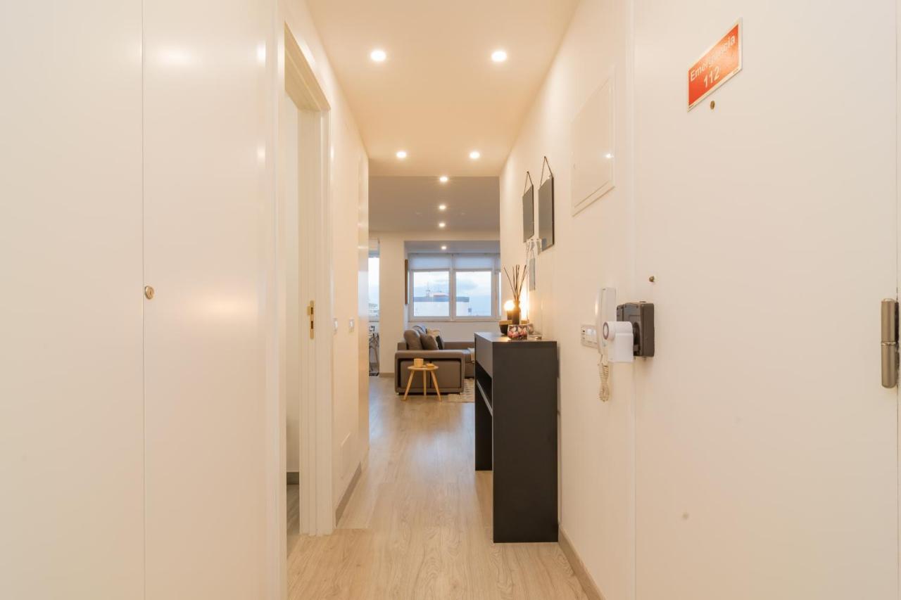 Stylish Apartment W/ River View By Lovelystay Oeiras Buitenkant foto